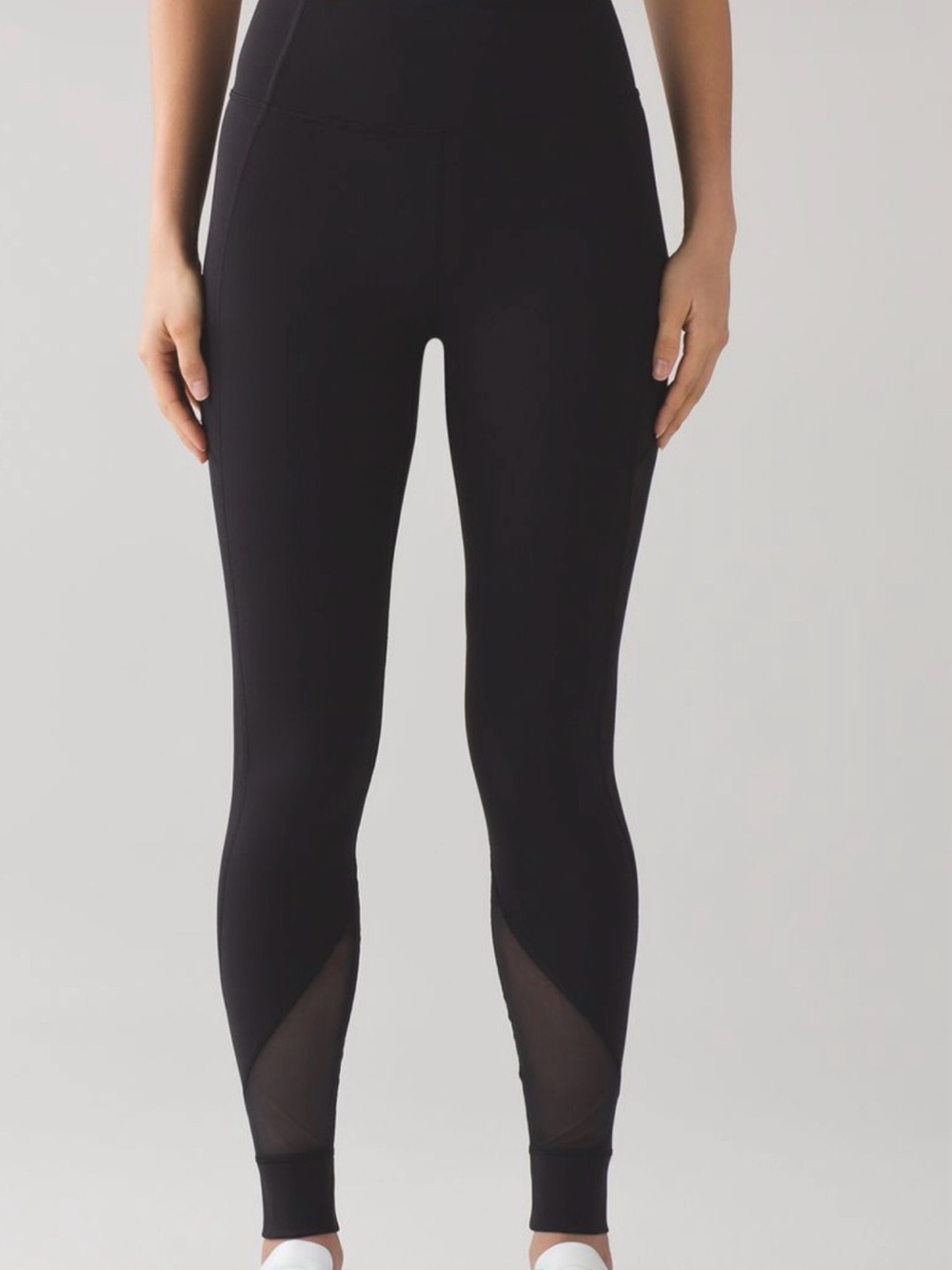 lululemon athletica hot like Agni